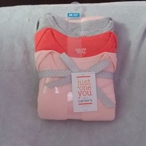 Carter's onsie 3pack size 24m